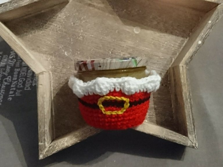 Häkeln & DIY ⇒ Weihnachtsdeko Nerd mit Nadel