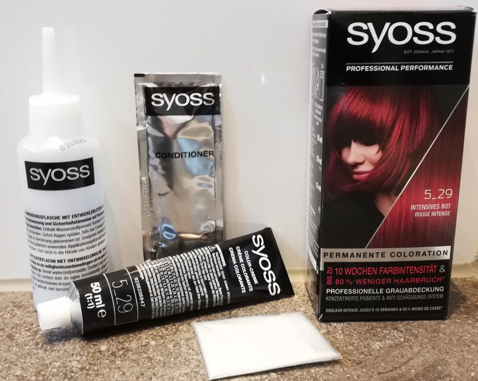Syoss 5-29 Intensives Rot - Nerd mit Nadel